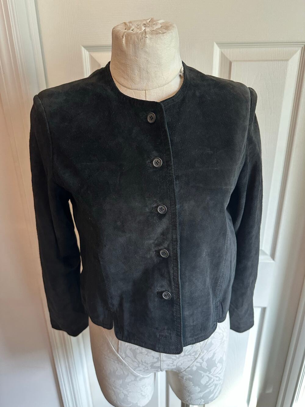 Vintage Point of View minimalist suede jacket